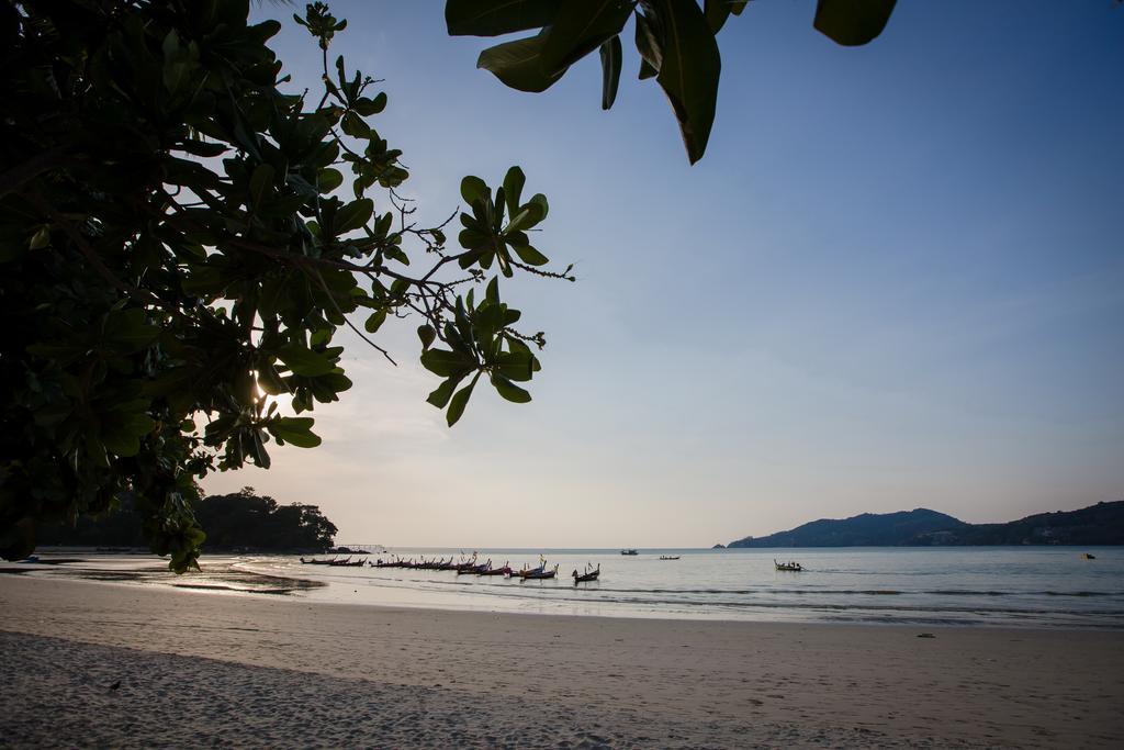 Patong Swiss Hotel Beach Front Phuket Zewnętrze zdjęcie