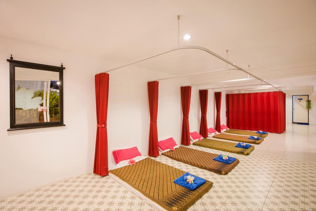 Patong Swiss Hotel Beach Front Phuket Zewnętrze zdjęcie
