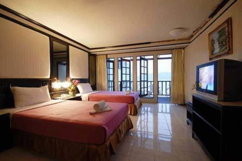 Patong Swiss Hotel Beach Front Phuket Zewnętrze zdjęcie
