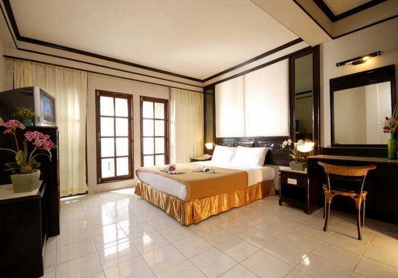 Patong Swiss Hotel Beach Front Phuket Zewnętrze zdjęcie