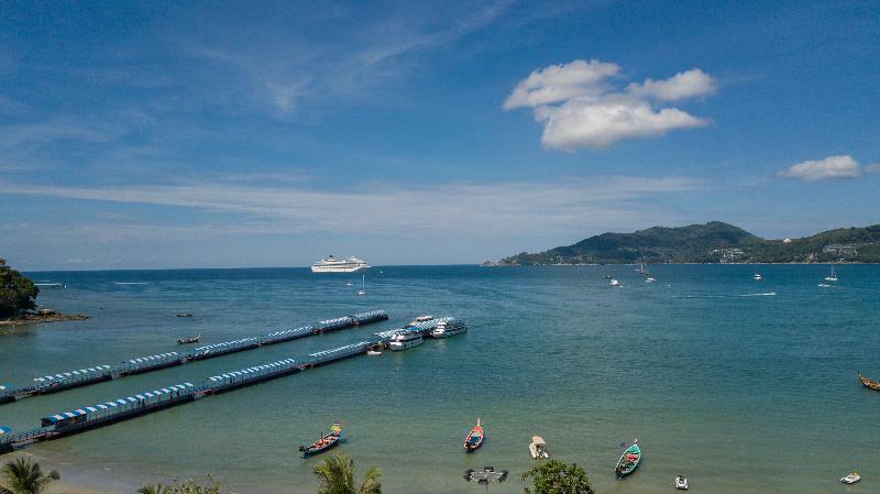 Patong Swiss Hotel Beach Front Phuket Zewnętrze zdjęcie