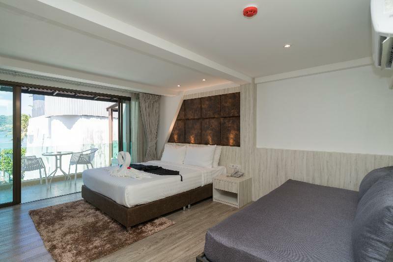 Patong Swiss Hotel Beach Front Phuket Zewnętrze zdjęcie